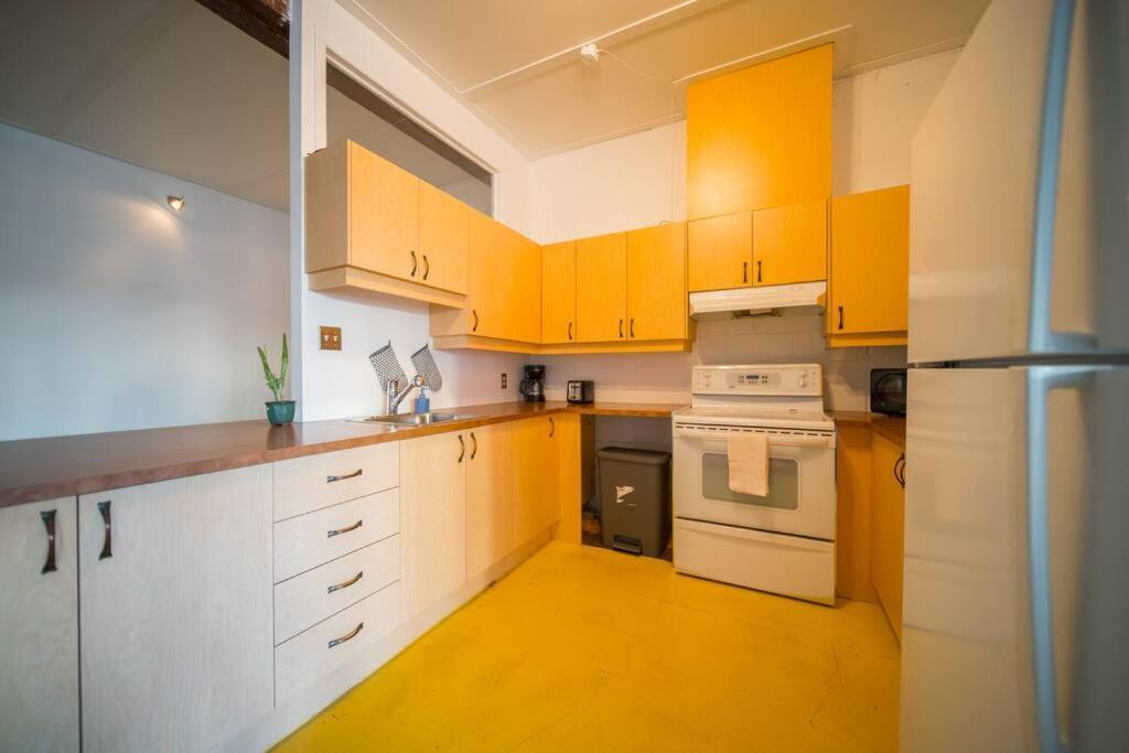 Le Loft Charlotte 1 Apartment Quebec City Bagian luar foto